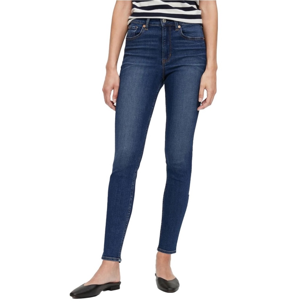 GAP Women’s High Rise Universal Legging Jeans (16/33R)